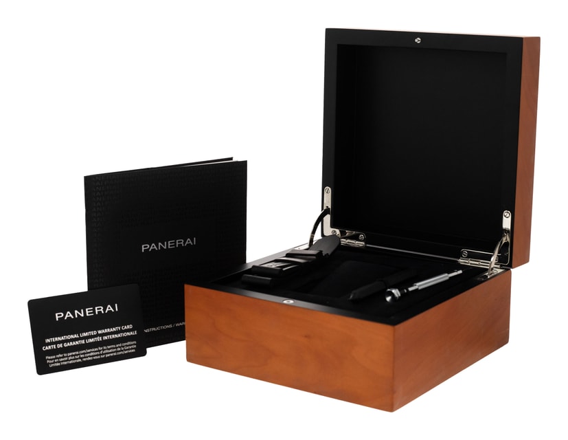Panerai Luminor Marina PAM01312 Image 4